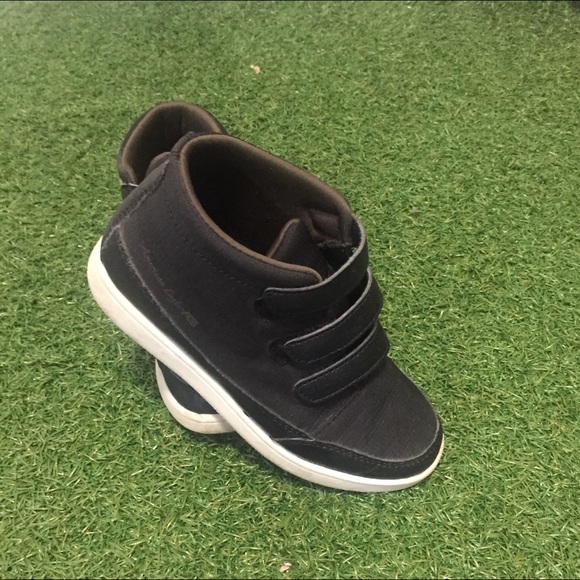 12.5 Boy velcro hightop runner sneaker black/white - Picture 3 of 9